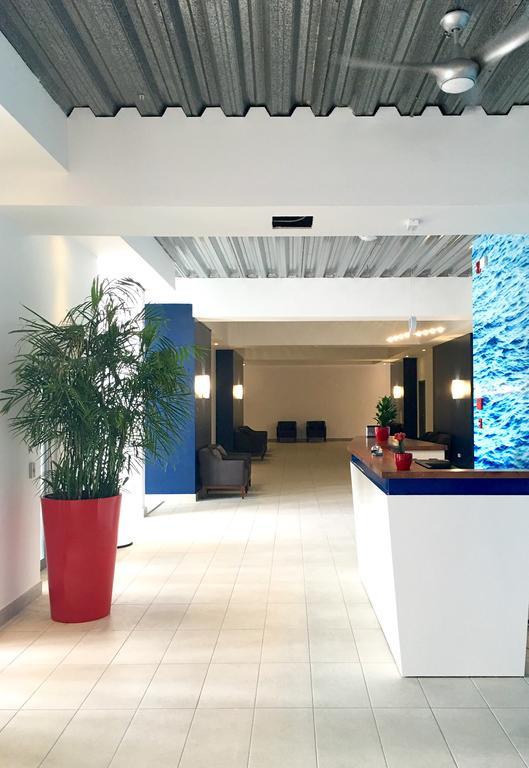 Commodore Suites Simpson Bay Exterior foto