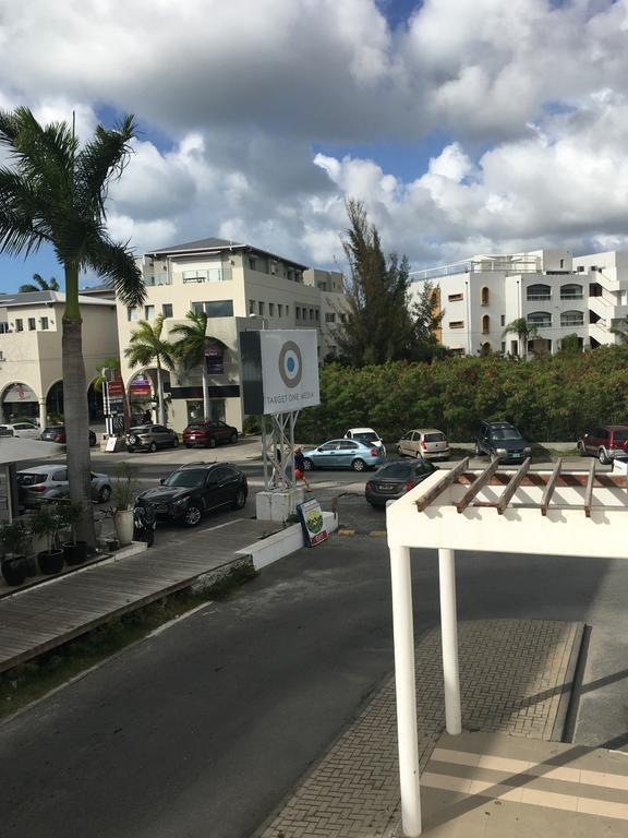 Commodore Suites Simpson Bay Exterior foto